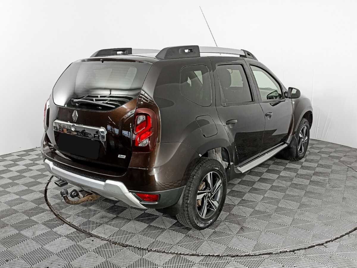 Renault Duster с пробегом — 2016 год. Фото: #4