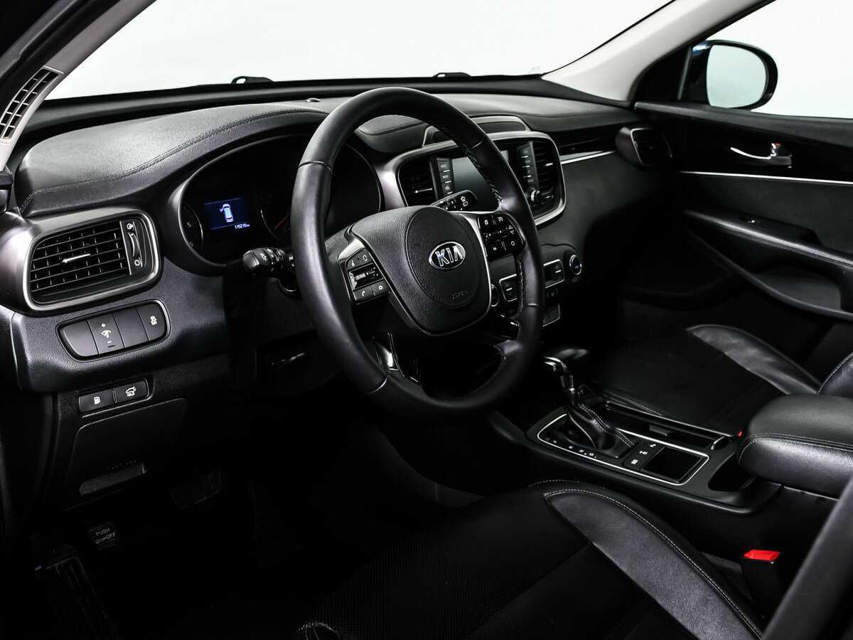Kia Sorento с пробегом — 2018 год. Фото: #11