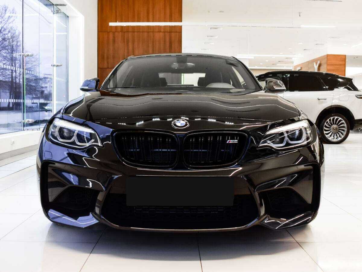 BMW M2 с пробегом — 2018 год. Фото: #1