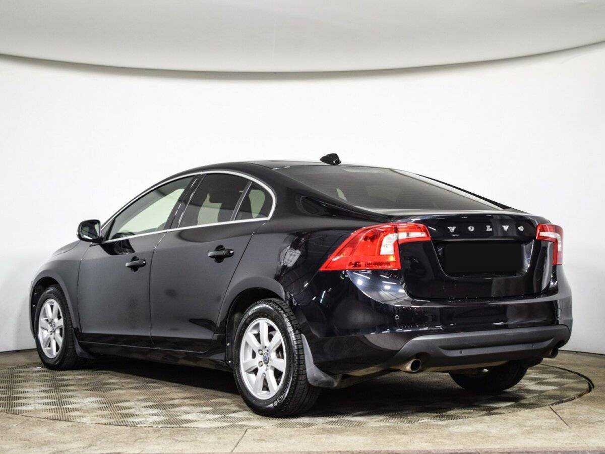 Volvo S60 с пробегом — 2011 год. Фото: #4