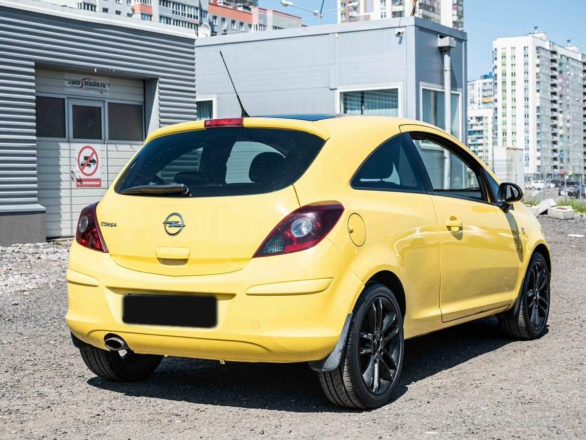 Opel Corsa с пробегом — 2011 год. Фото: #5