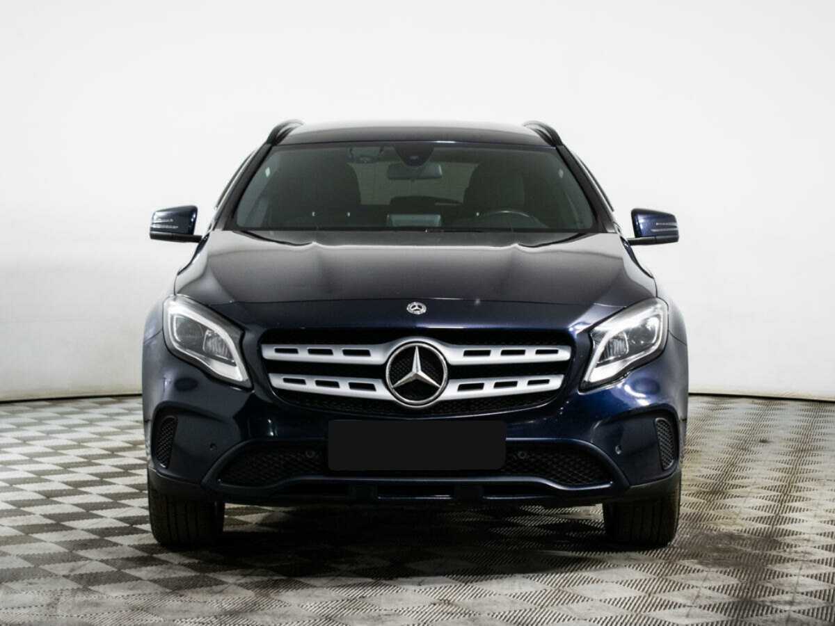 Mercedes-Benz GLA с пробегом — 2018 год. Фото: #1