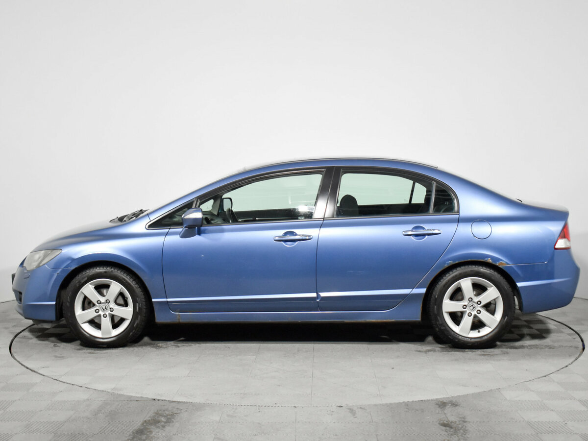Honda Civic с пробегом — 2009 год. Фото: #7