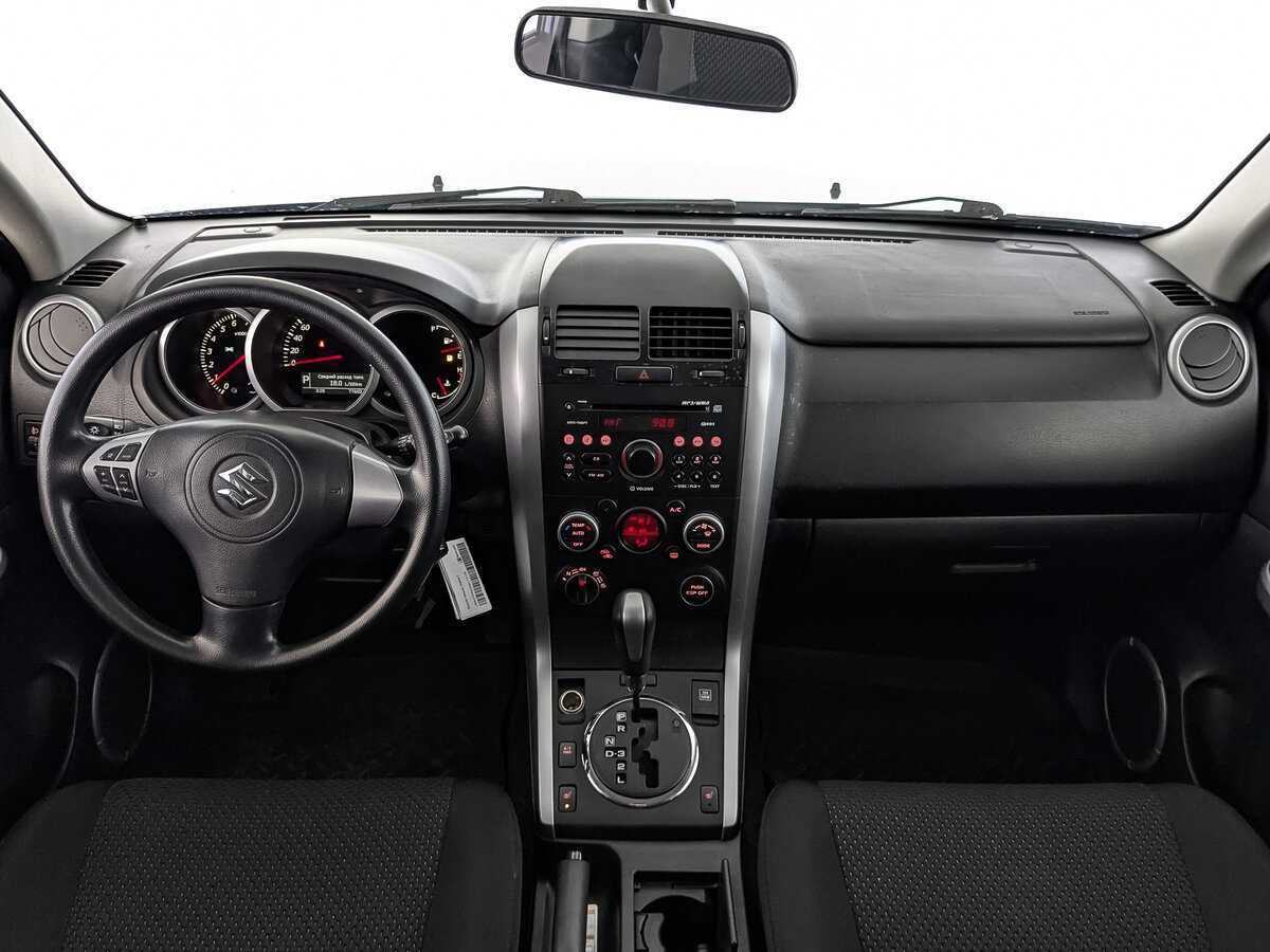Suzuki Grand Vitara с пробегом — 2008 год. Фото: #11