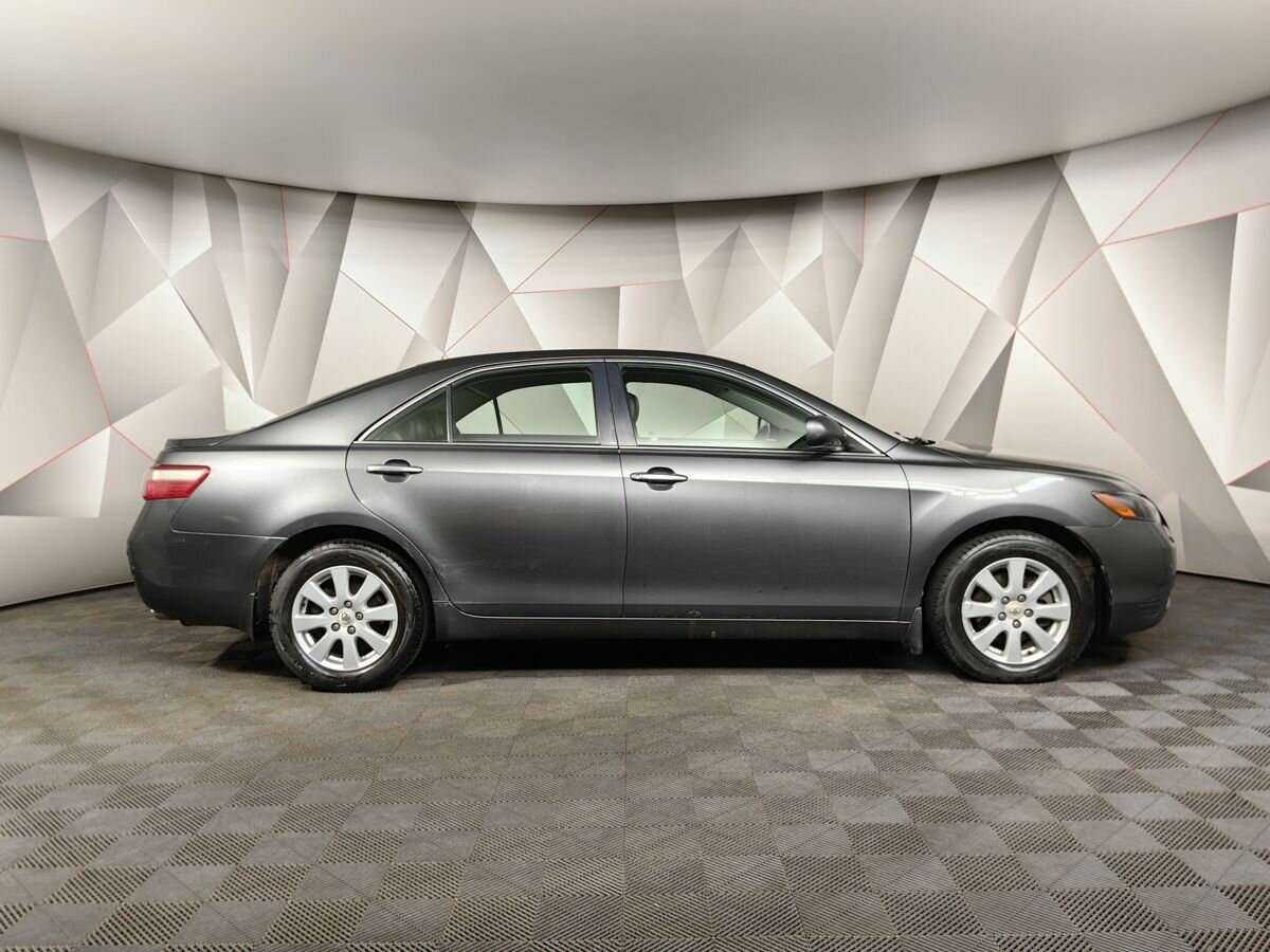 Toyota Camry с пробегом — 2008 год. Фото: #5