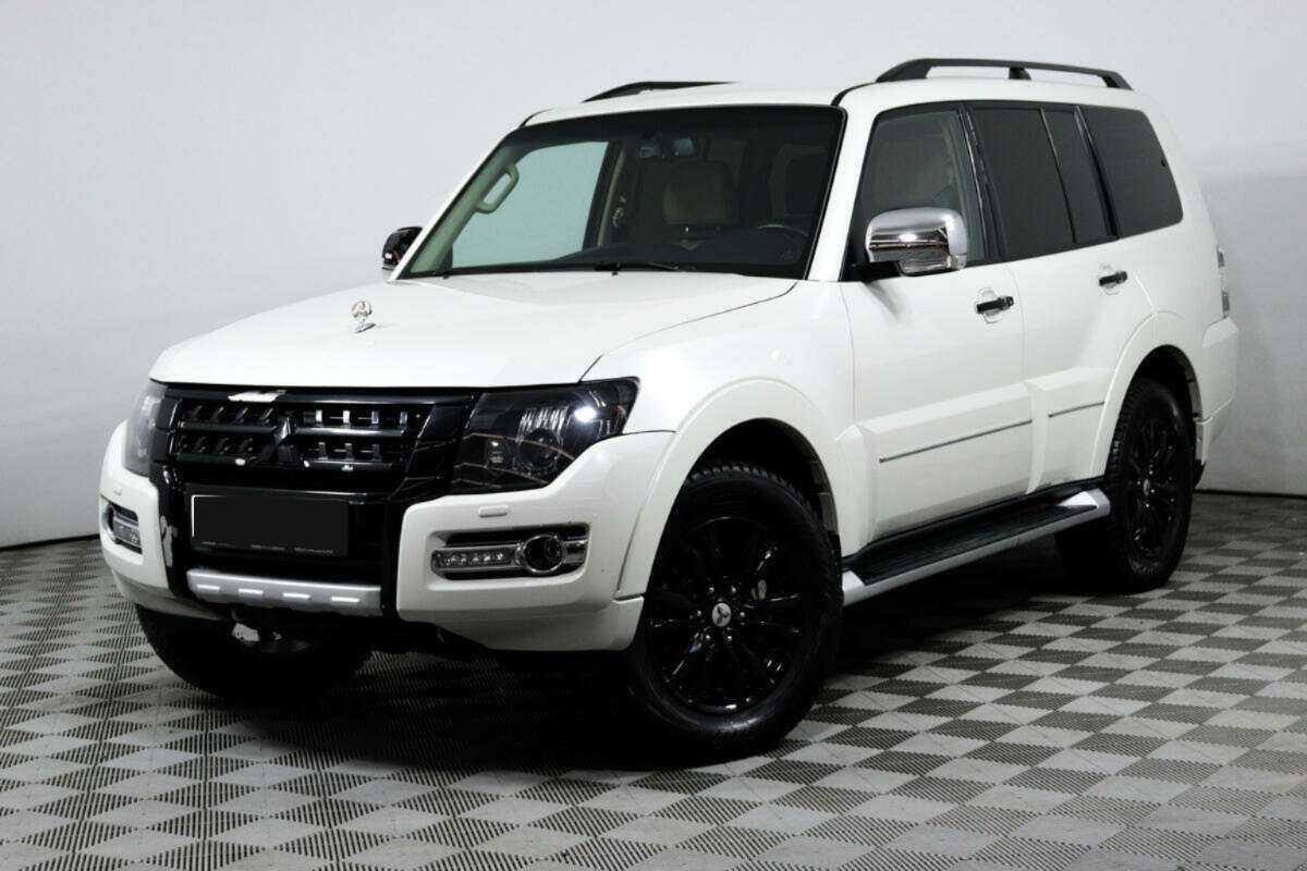 Mitsubishi Pajero с пробегом — 2019 год. Посмотреть фото