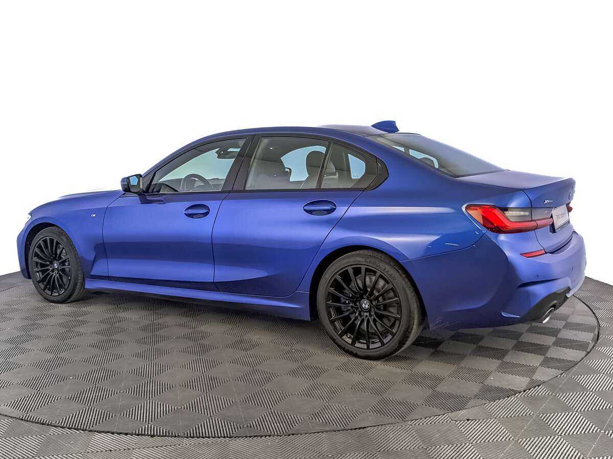 BMW 3 серии с пробегом — 2019 год. Фото: #6
