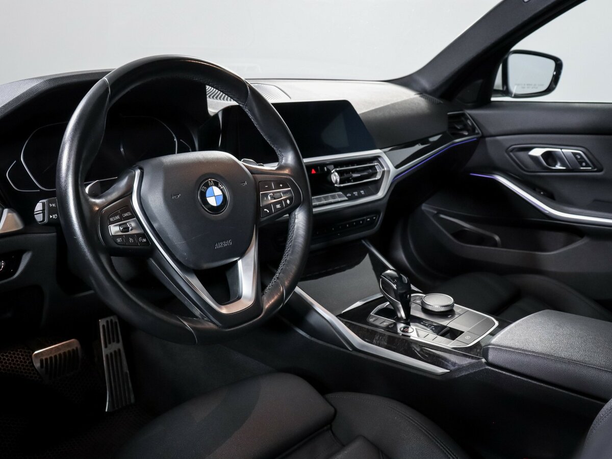 BMW 3 серии с пробегом — 2020 год. Фото: #10