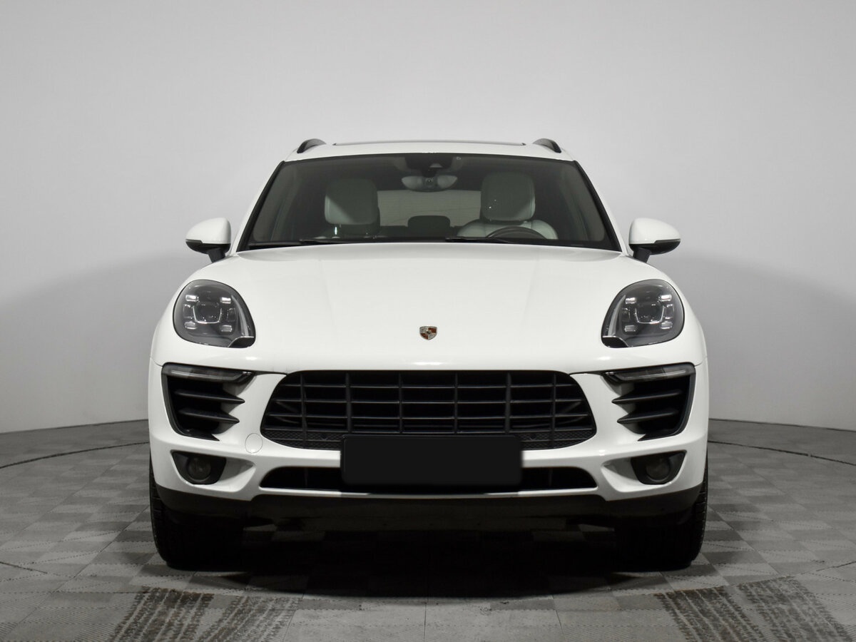 Porsche Macan с пробегом — 2018 год. Фото: #1