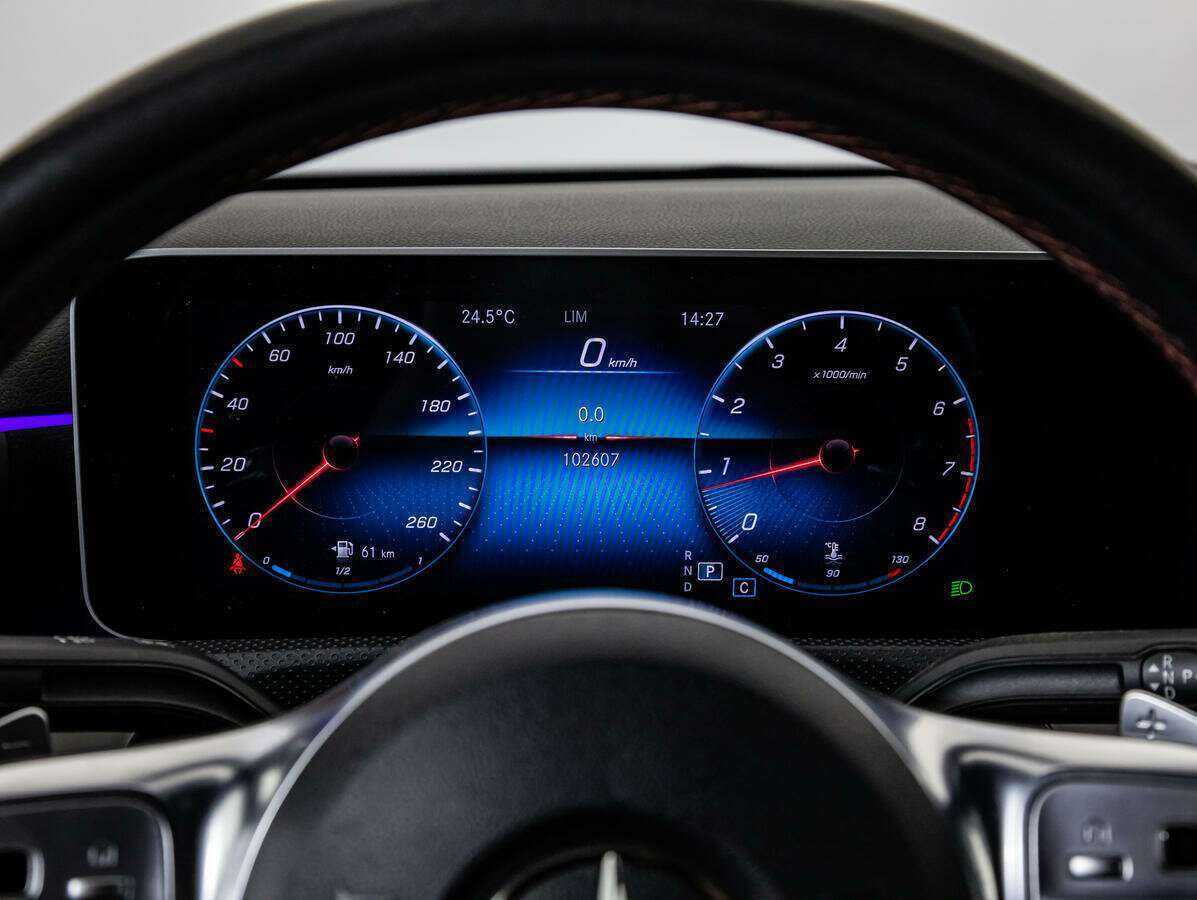 Mercedes-Benz CLA с пробегом — 2019 год. Фото: #11