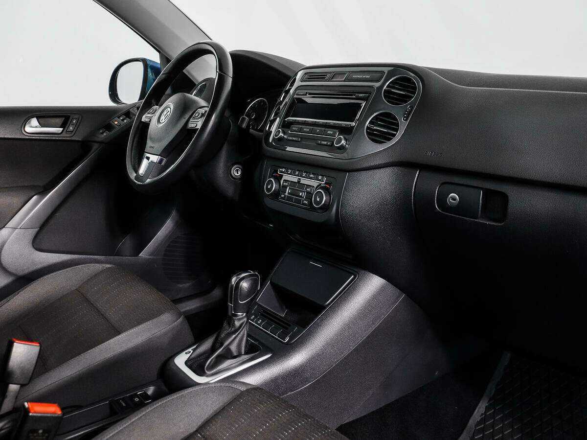 Volkswagen Tiguan с пробегом — 2013 год. Фото: #10