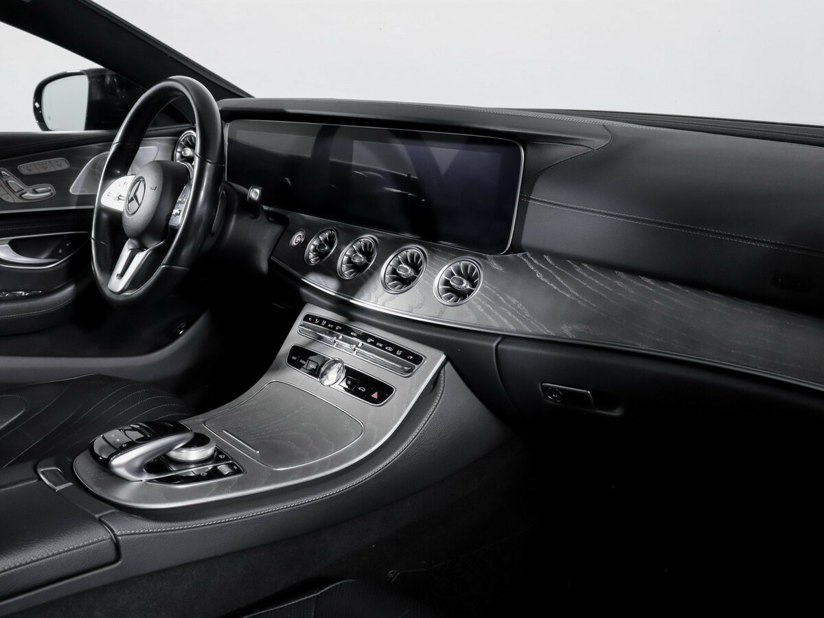 Mercedes-Benz CLS с пробегом — 2019 год. Фото: #8