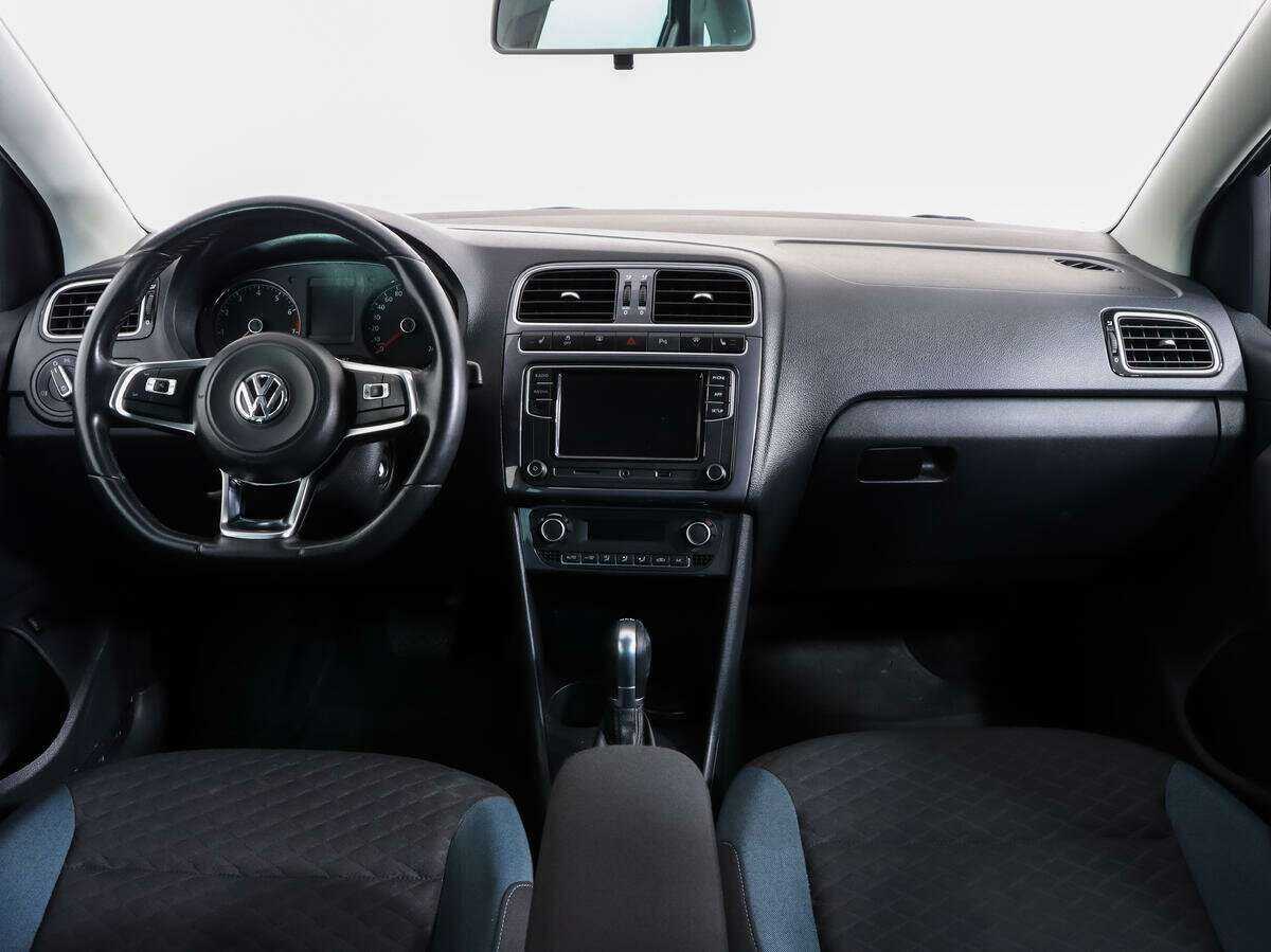 Volkswagen Polo с пробегом — 2019 год. Фото: #7