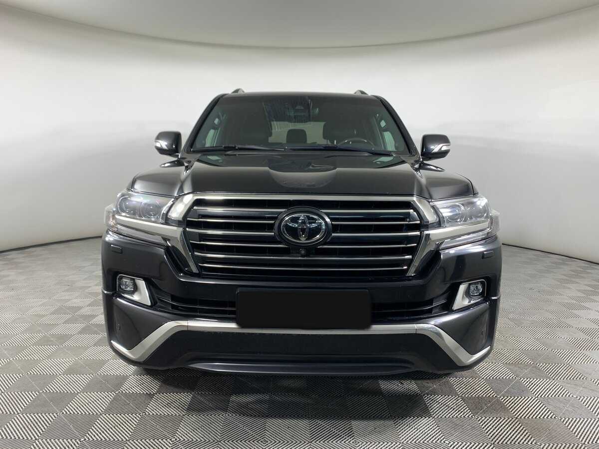 Toyota Land Cruiser с пробегом — 2016 год. Фото: #1