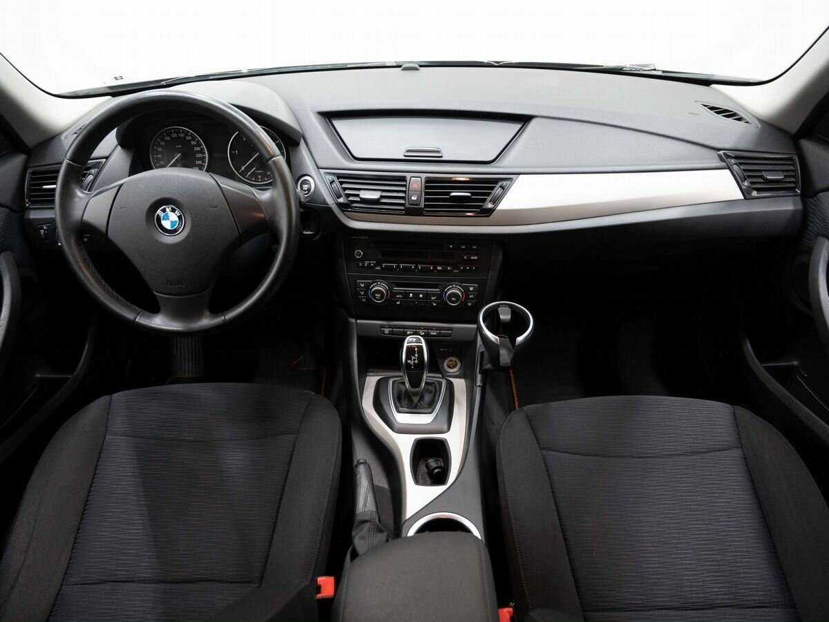 BMW X1 с пробегом — 2013 год. Фото: #12