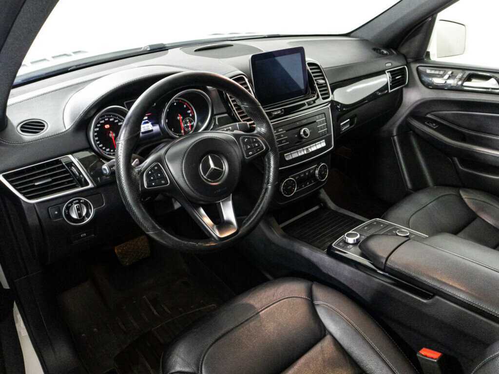 Mercedes-Benz GLS с пробегом — 2016 год. Фото: #8