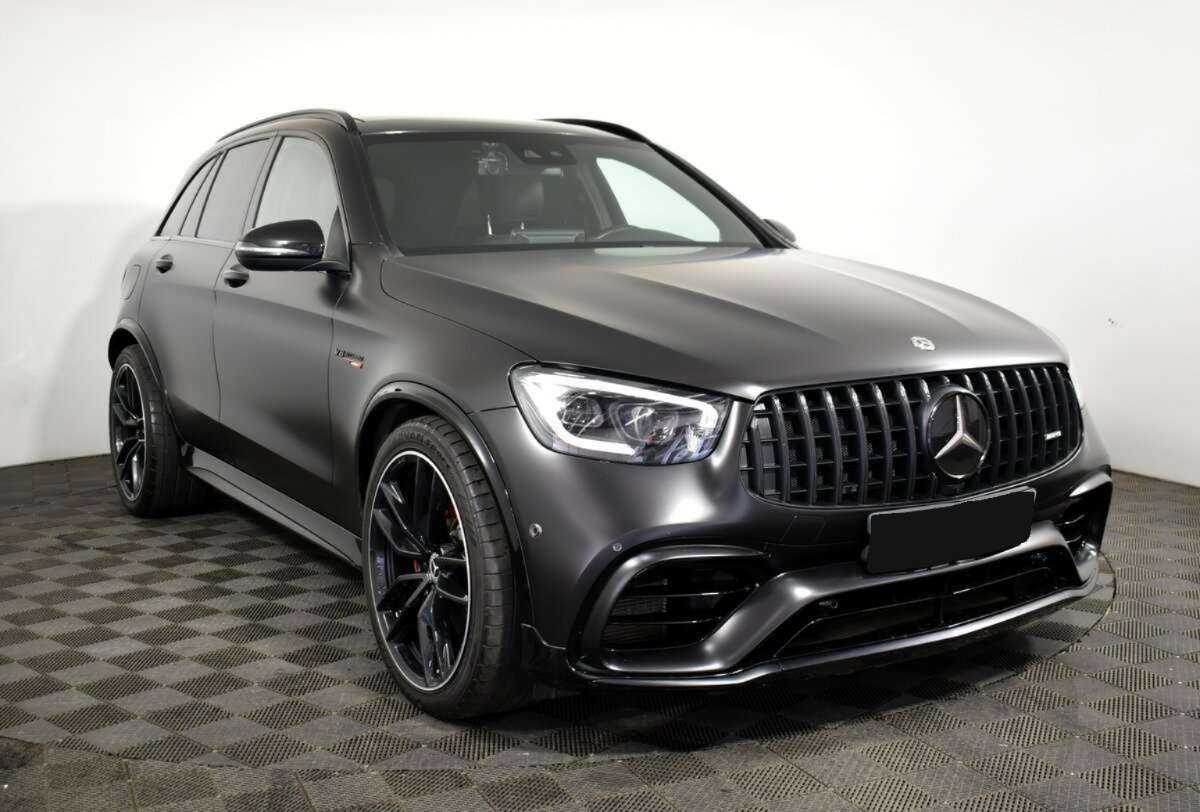 Mercedes-Benz GLC AMG с пробегом — 2018 год. Фото: #2