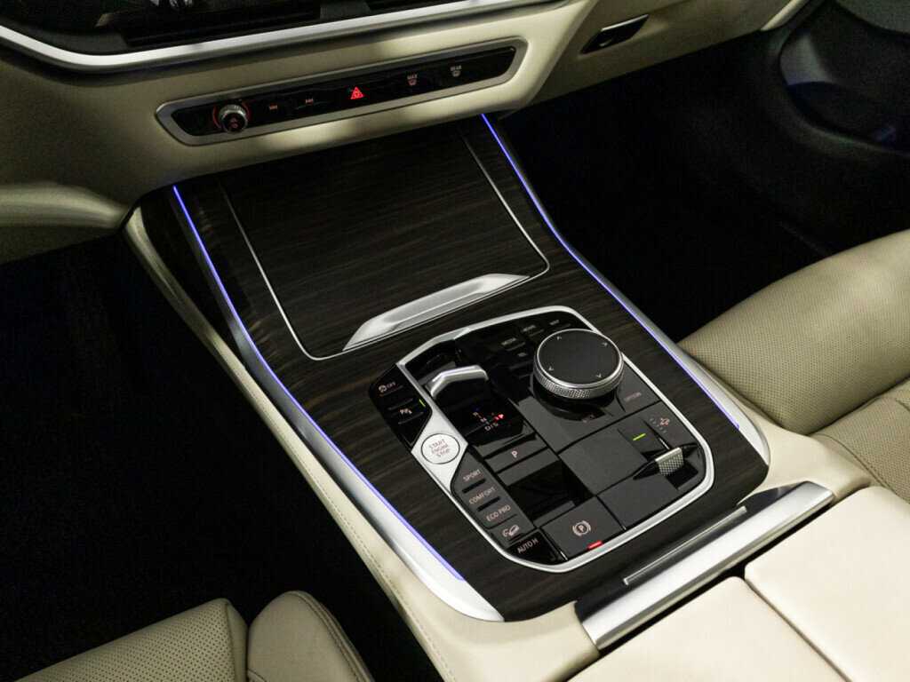 BMW X7 с пробегом — 2022 год. Фото: #23