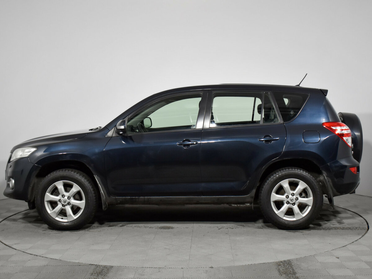 Toyota RAV4 с пробегом — 2011 год. Фото: #7