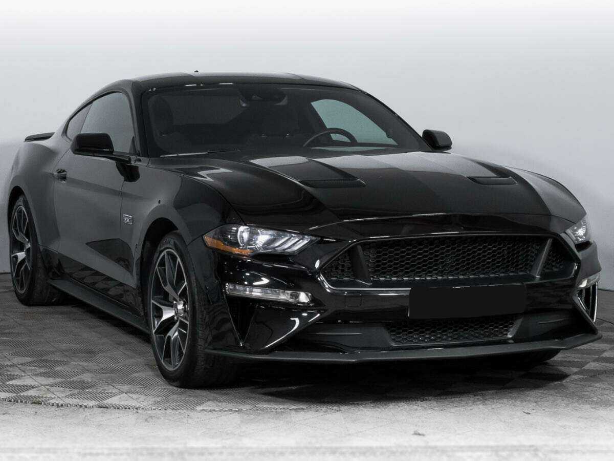 Ford Mustang с пробегом — 2022 год. Фото: #2