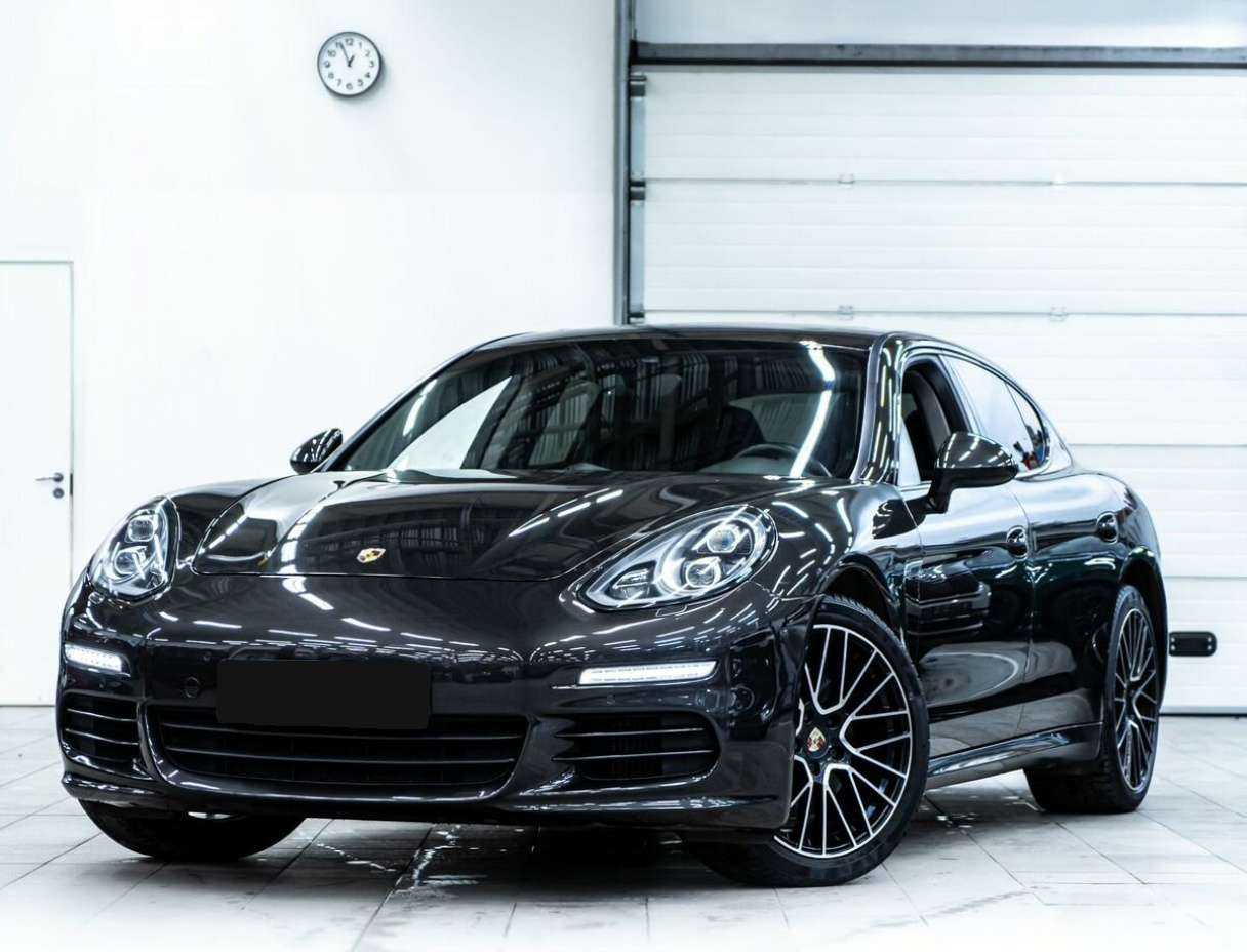 Porsche Panamera с пробегом — 2015 год. Посмотреть фото