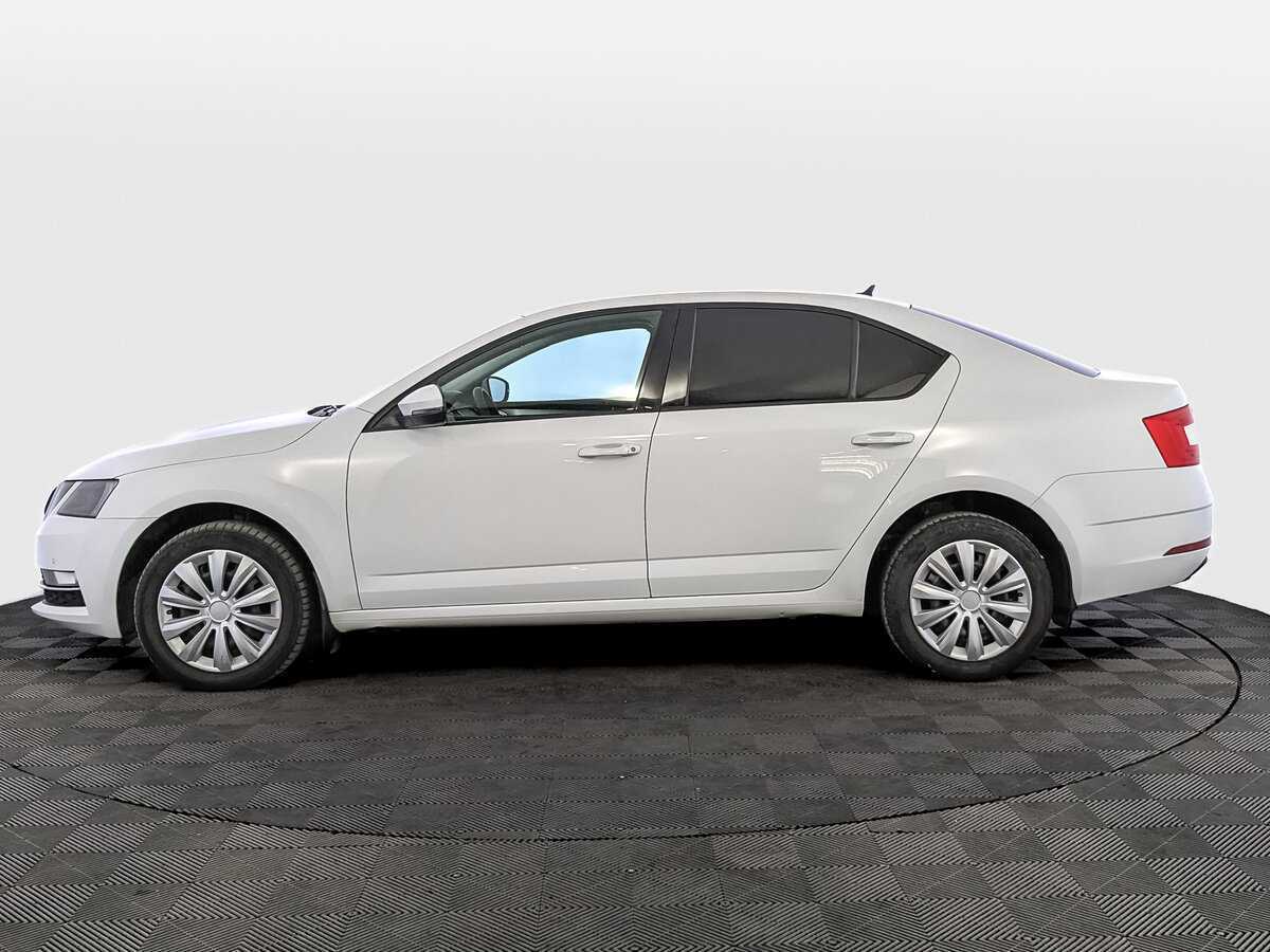 Skoda Octavia с пробегом — 2018 год. Фото: #7