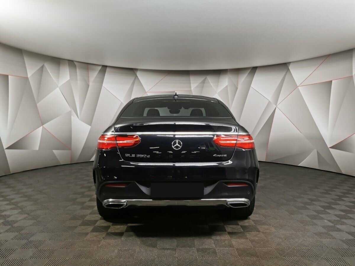 Mercedes-Benz GLE Coupe с пробегом — 2018 год. Фото: #7