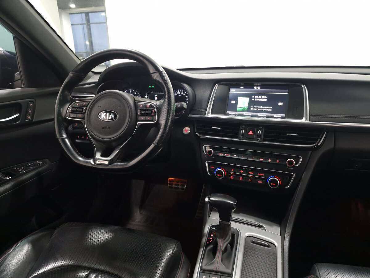 Kia Optima с пробегом — 2016 год. Фото: #6