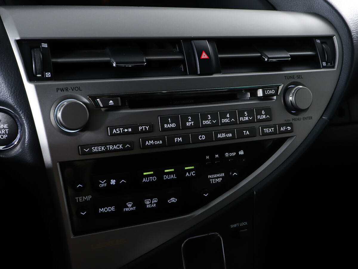 Lexus RX с пробегом — 2010 год. Фото: #19