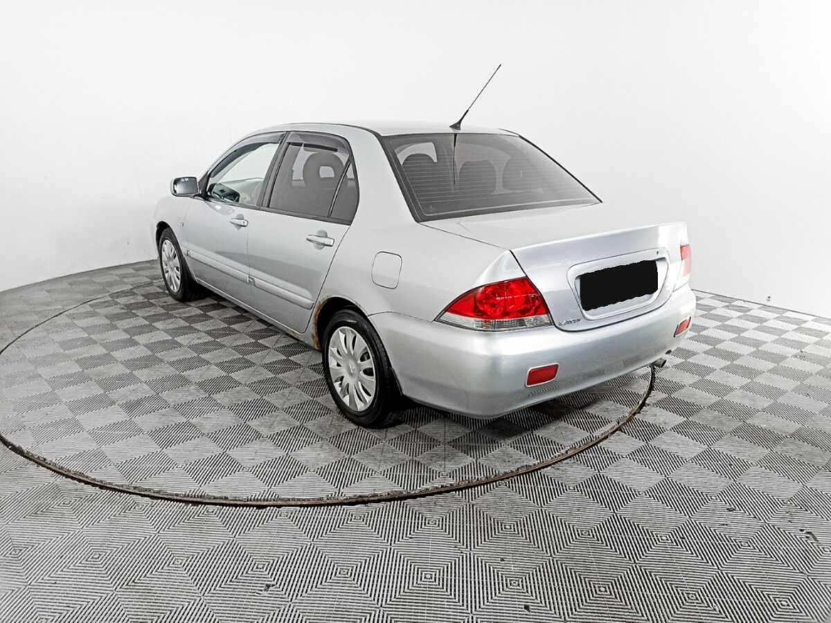 Mitsubishi Lancer с пробегом — 2007 год. Фото: #6