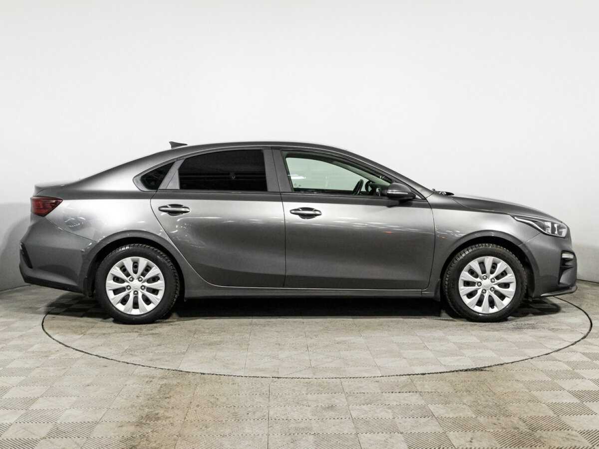 Kia Cerato с пробегом — 2020 год. Фото: #3