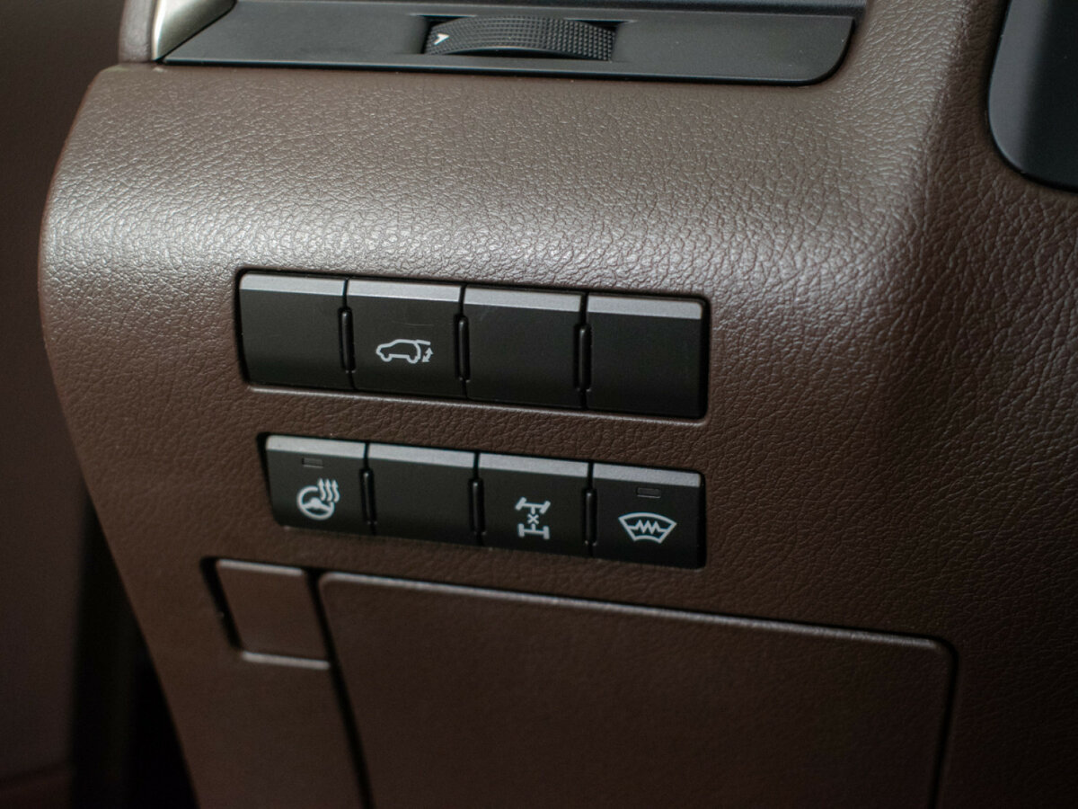 Lexus RX с пробегом — 2018 год. Фото: #17