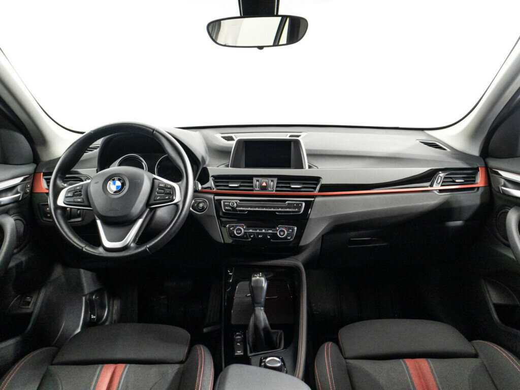 BMW X1 с пробегом — 2018 год. Фото: #12