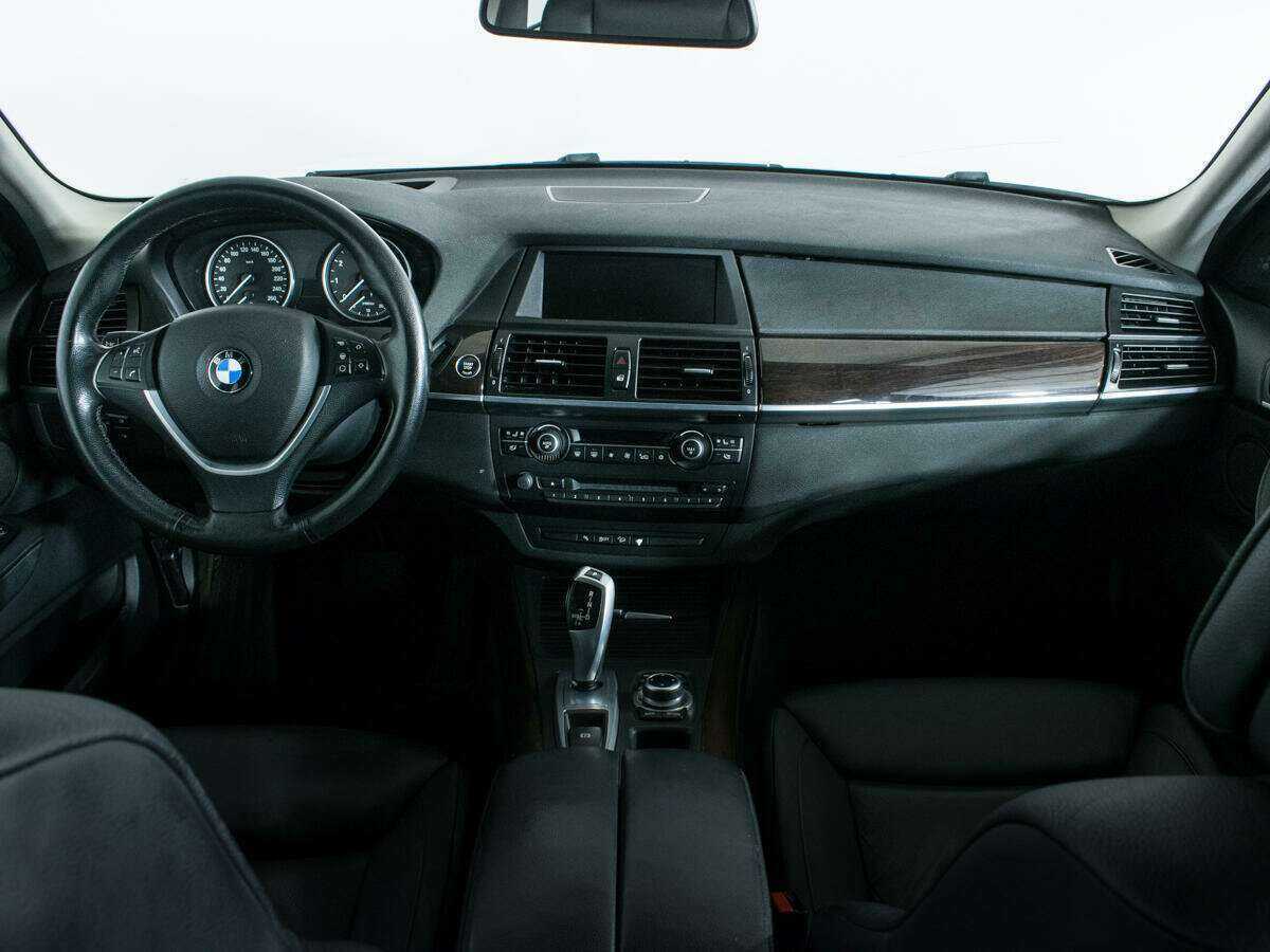 BMW X5 с пробегом — 2013 год. Фото: #11
