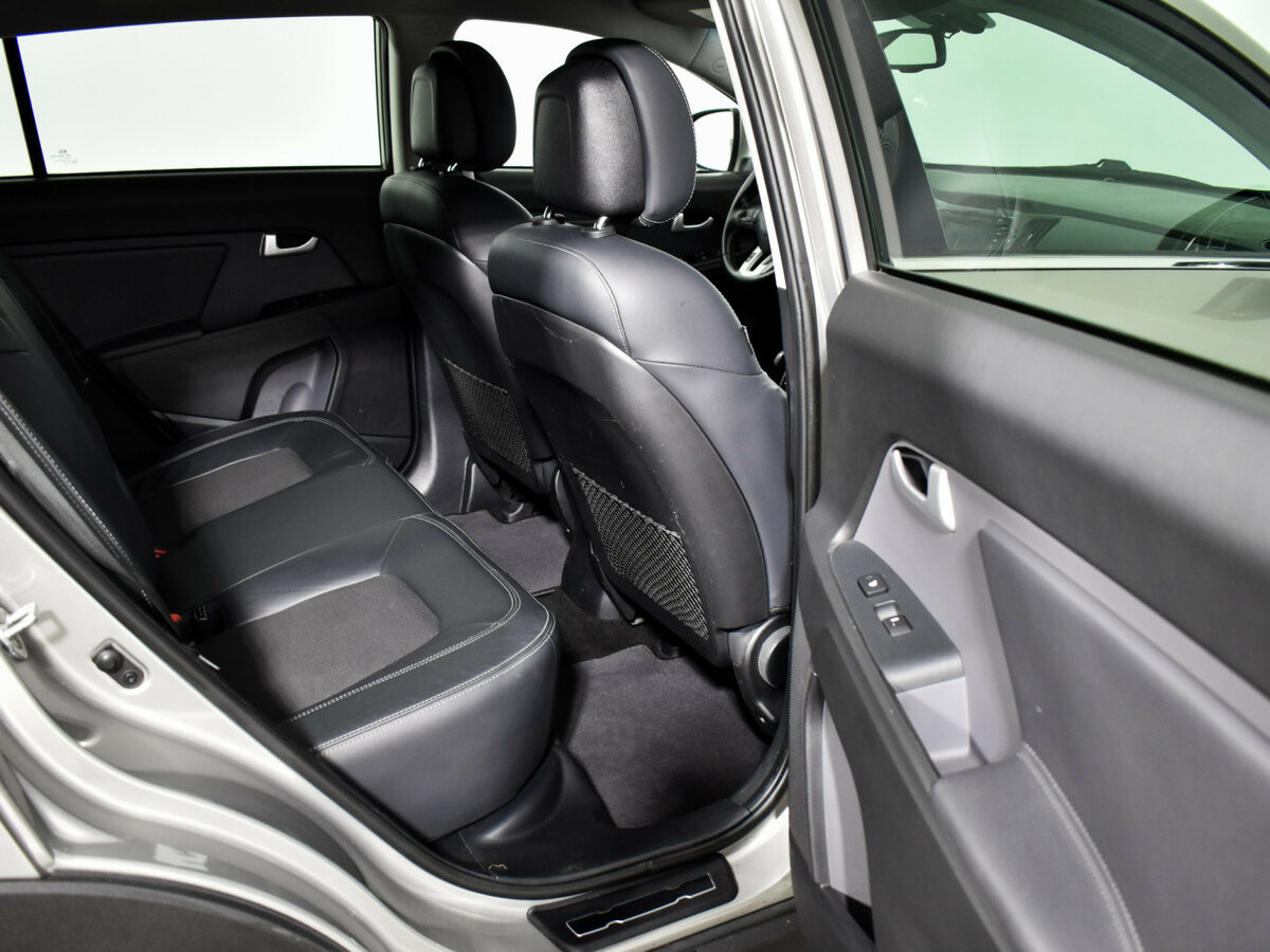 Kia Sportage с пробегом — 2013 год. Фото: #11