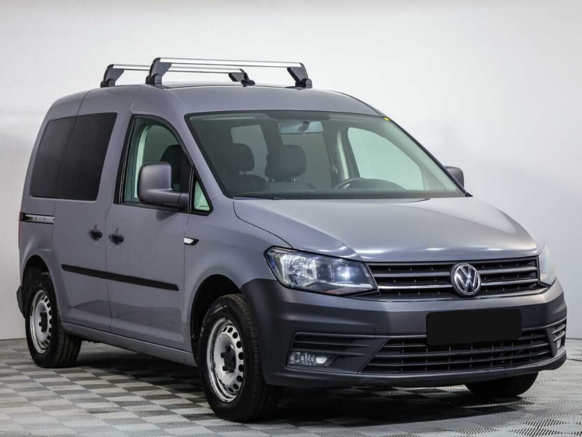 Volkswagen Caddy с пробегом — 2019 год. Фото: #1