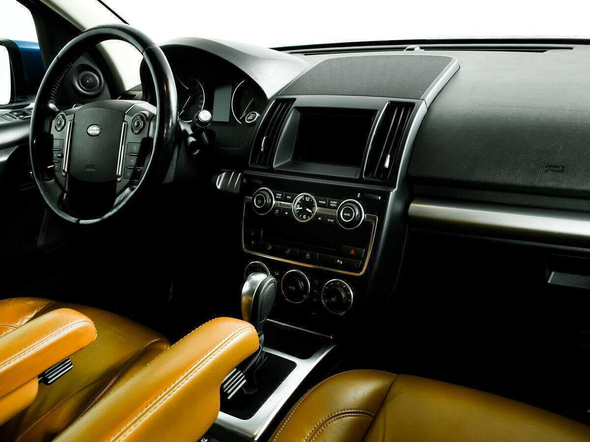 Land Rover Freelander с пробегом — 2013 год. Фото: #8