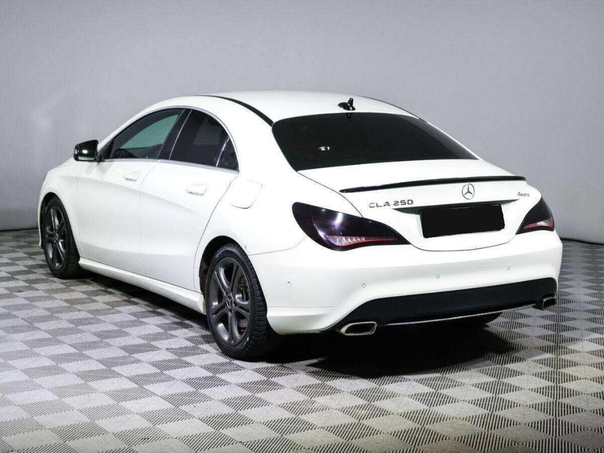 Mercedes-Benz CLA с пробегом — 2014 год. Фото: #6