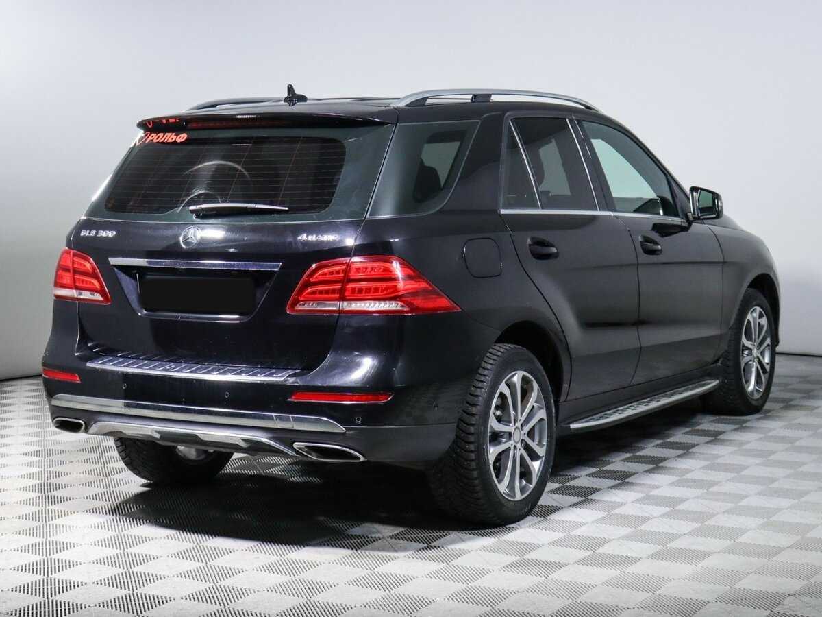 Mercedes-Benz GLE с пробегом — 2015 год. Фото: #3
