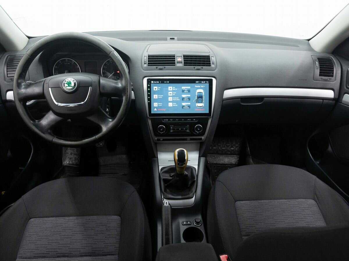 Skoda Octavia с пробегом — 2012 год. Фото: #12