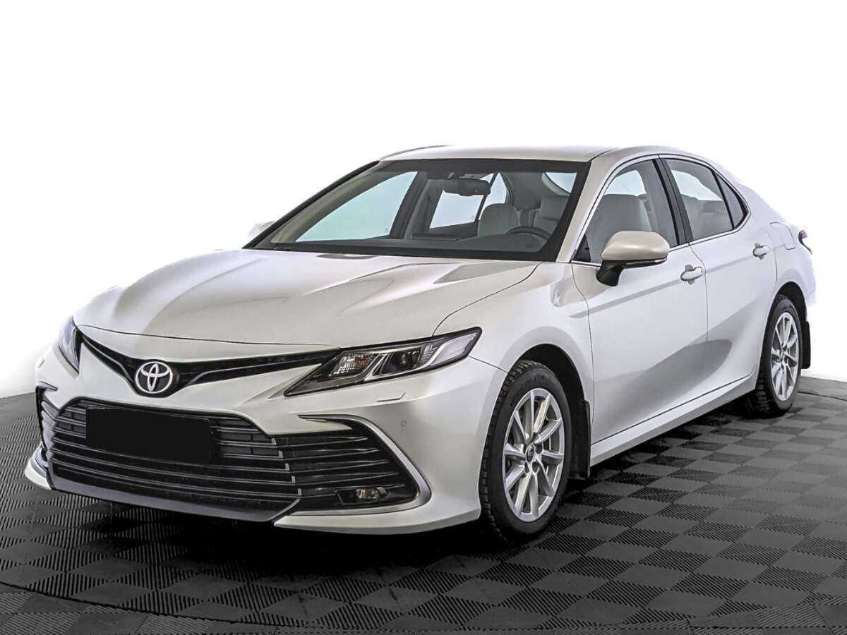 Toyota Camry с пробегом — 2021 год. Фото: #0