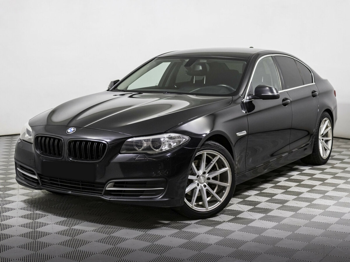 BMW 5 серии с пробегом — 2015 год. Фото: #0