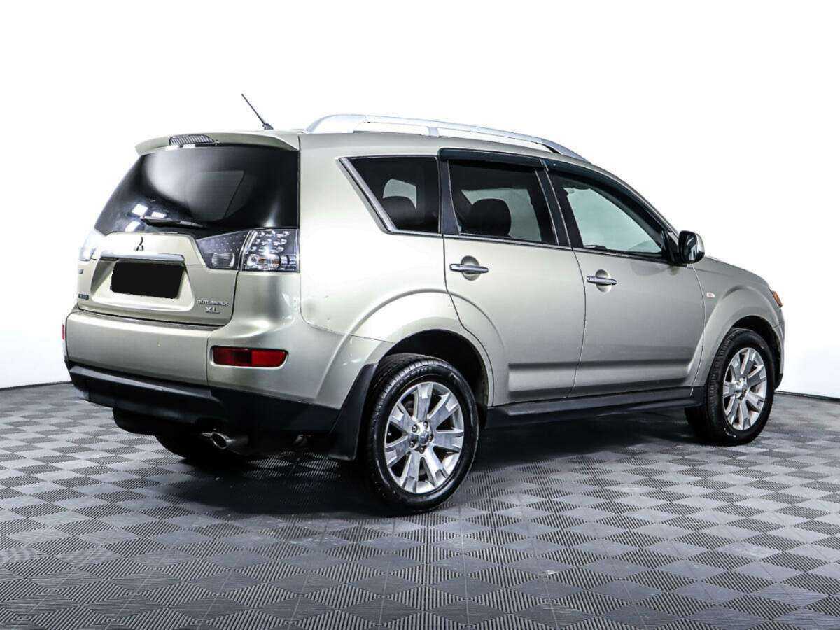 Mitsubishi Outlander с пробегом — 2008 год. Фото: #4