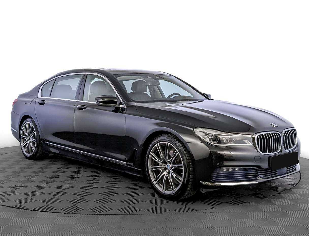 BMW 7 серии с пробегом — 2016 год. Фото: #2