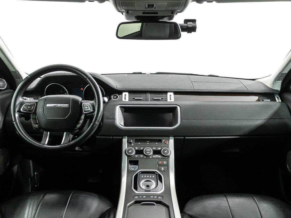 Land Rover Range Rover Evoque с пробегом — 2017 год. Фото: #12