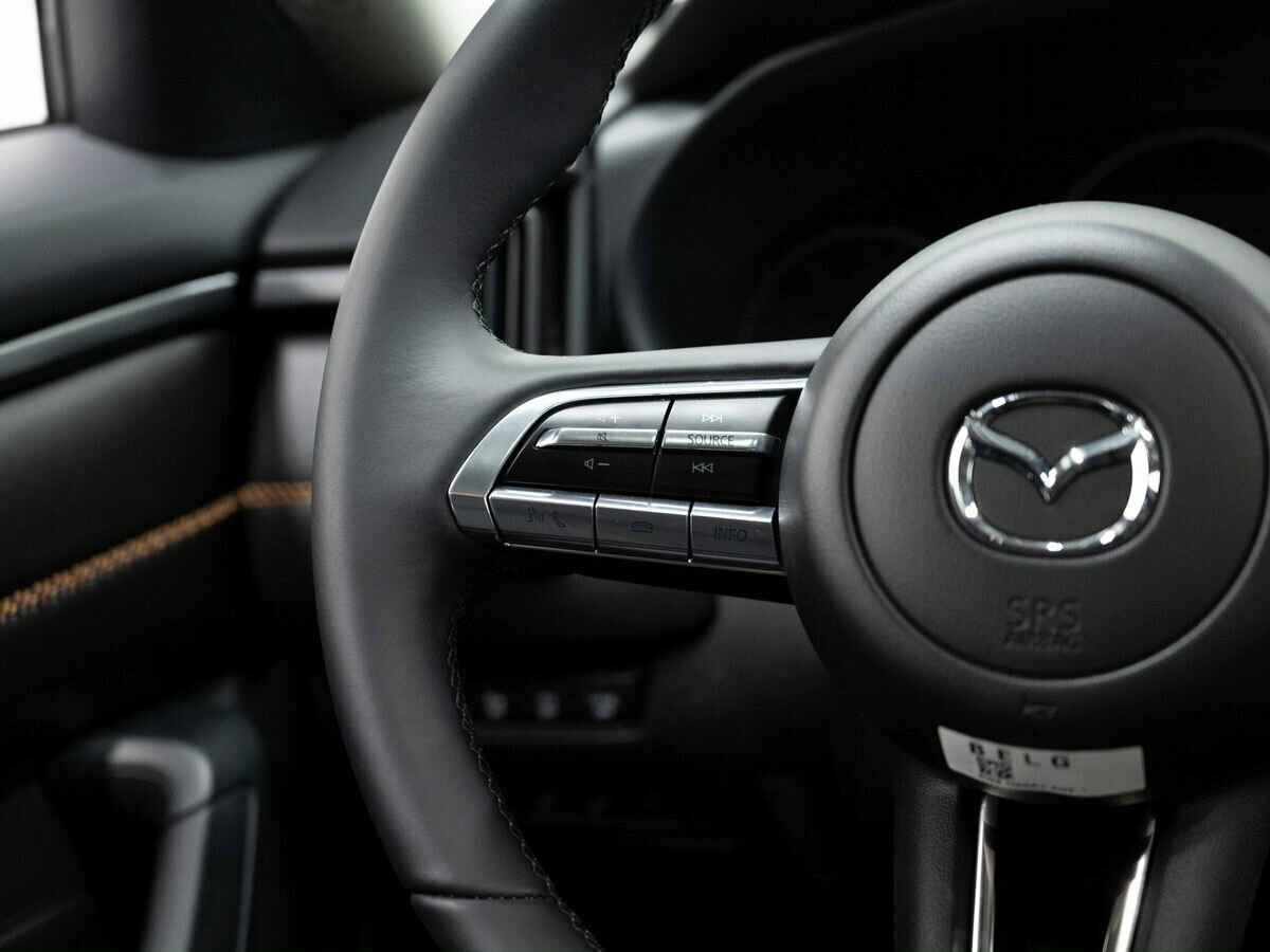 Mazda CX-50 с пробегом — 2023 год. Фото: #12