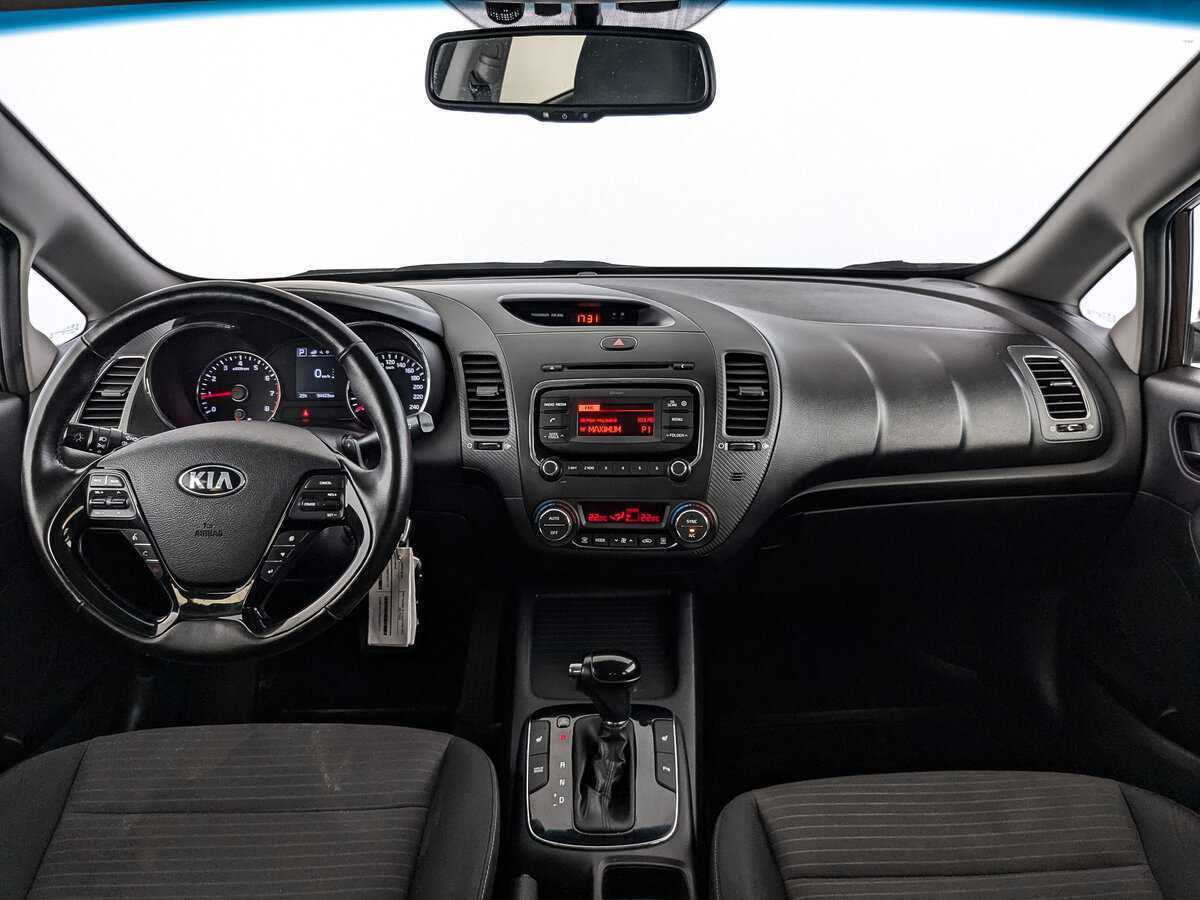 Kia Cerato с пробегом — 2019 год. Фото: #9