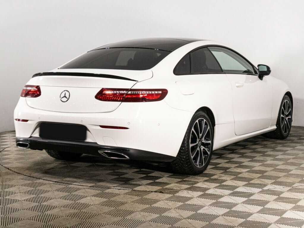 Mercedes-Benz E-Класс с пробегом — 2020 год. Фото: #4