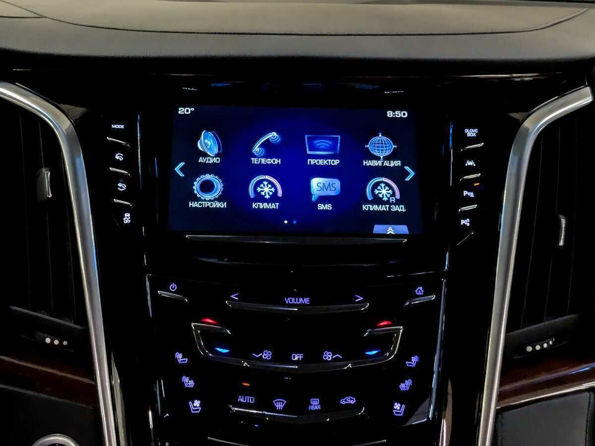 Cadillac Escalade с пробегом — 2018 год. Фото: #14