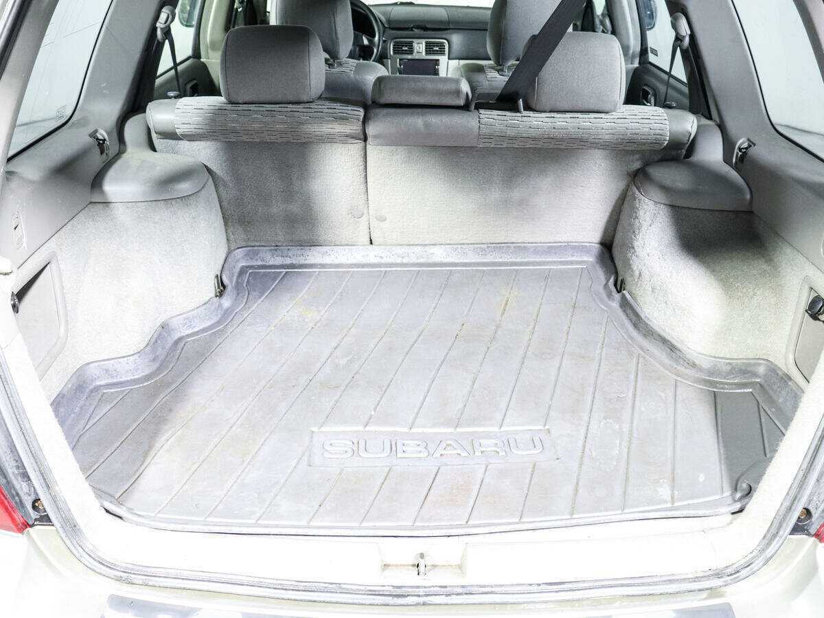 Subaru Forester с пробегом — 2002 год. Фото: #15